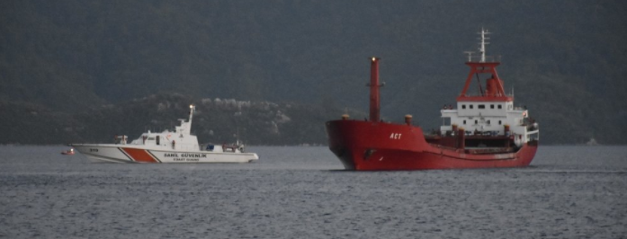 Yunanistan Deniz Haydutluğu Yapıyor!