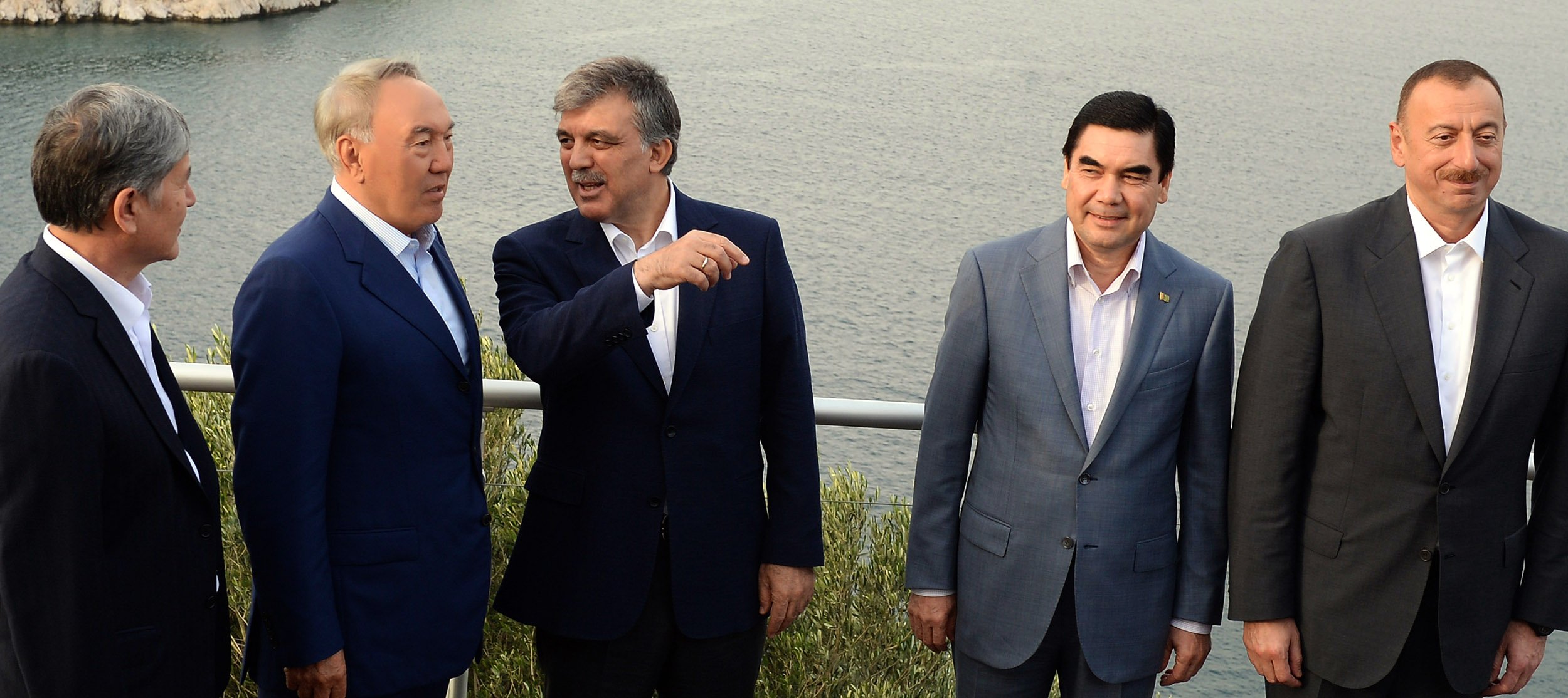 Gül, Aliyev ve Berdimuhammedov “Aşgabat Enerji Zirvesi”nde Bir Araya Geldiler 