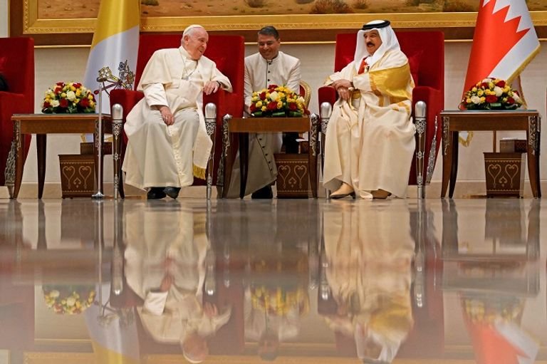 Papa Franciscus’un Bahreyn Ziyareti
