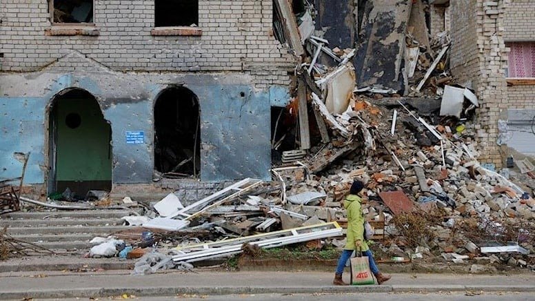 Kiev, Herson'daki Altyapıyı Tahrip Eden Rus Kuvvetlerinin Geri Çekildiğini Söylüyor