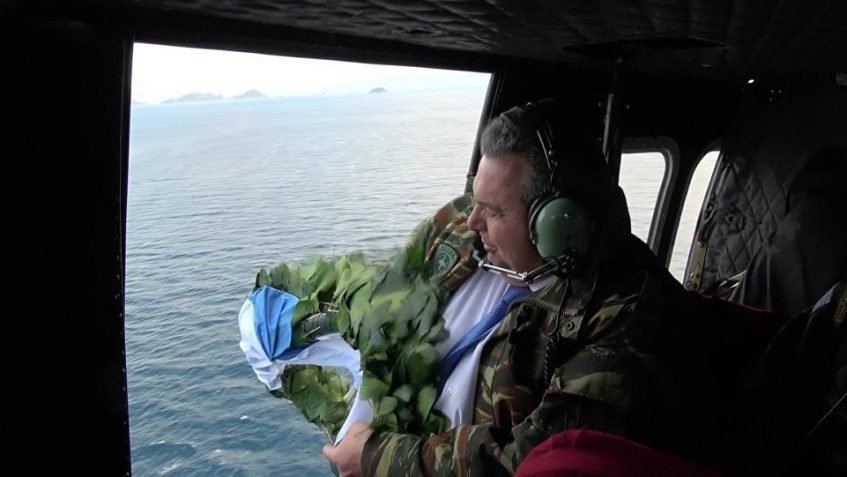 Kardak Kayalıkları da Yunanistan’a Mı Teslim Edildi?