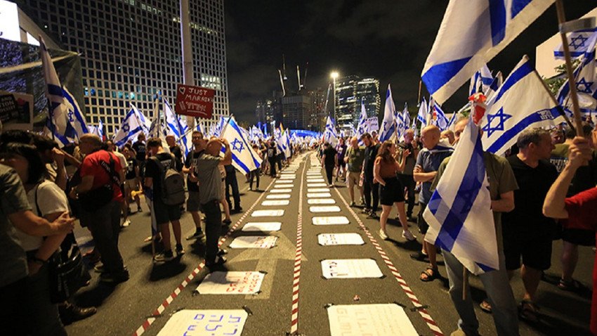 İsrail’deki Protestolar Hedefine Ulaşır mı?